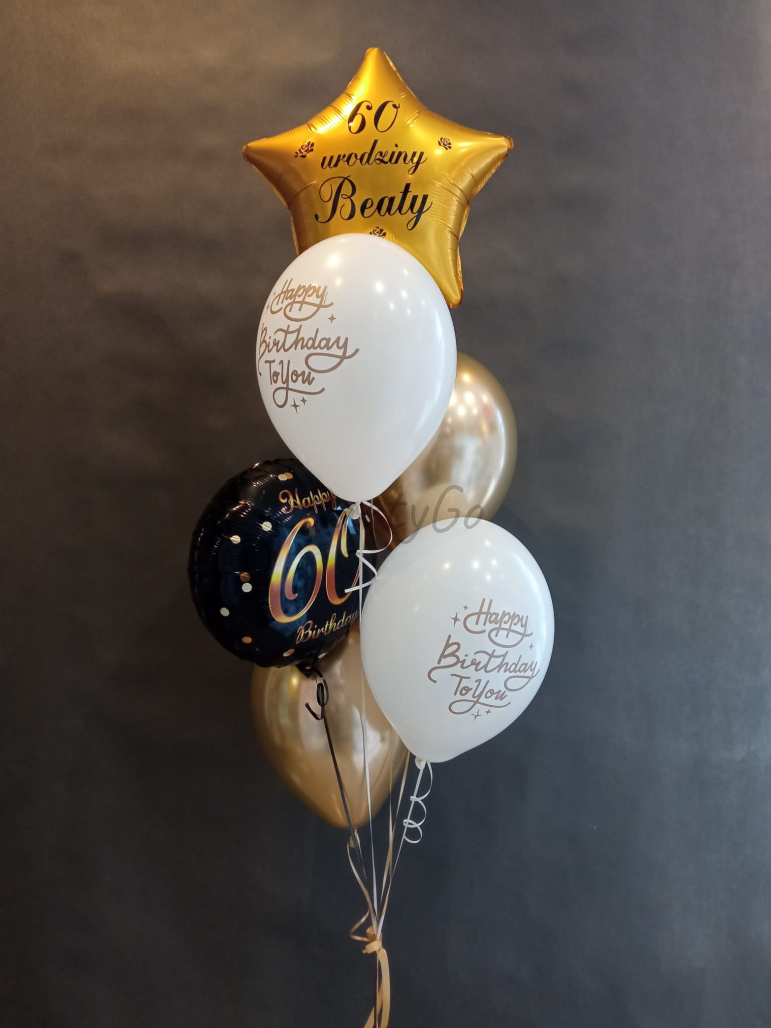 Bukiet balonowy na 60 urodziny z helem