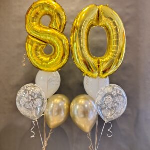 Kompozycja balonowa na 80 urodziny z helem