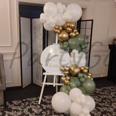 Dekoracja z okazji Pierwszej Komunii Świętej