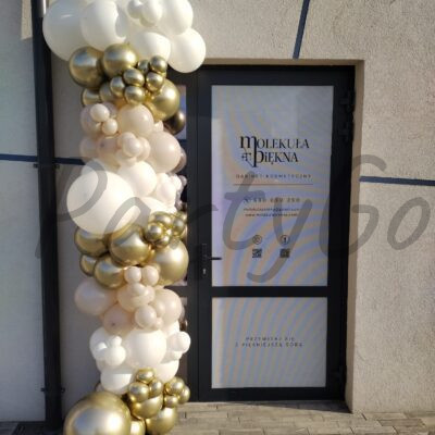 Kolumna balonowa na otwarcie salonu urody