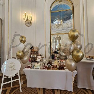 Dekoracja stoiska na targach weselnych