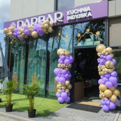 Dekoracje balonowe na otwarcie restauracji